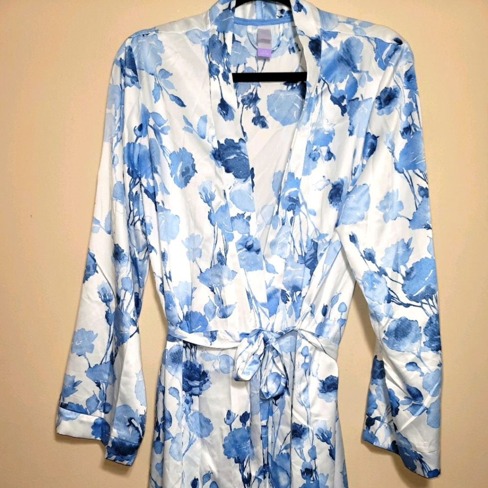 Secret Treasures Large Robe